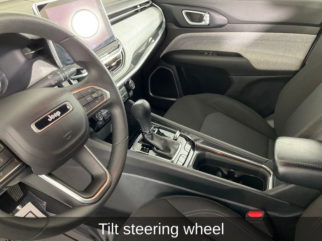 Certified 2023 Jeep Compass Sport image 16