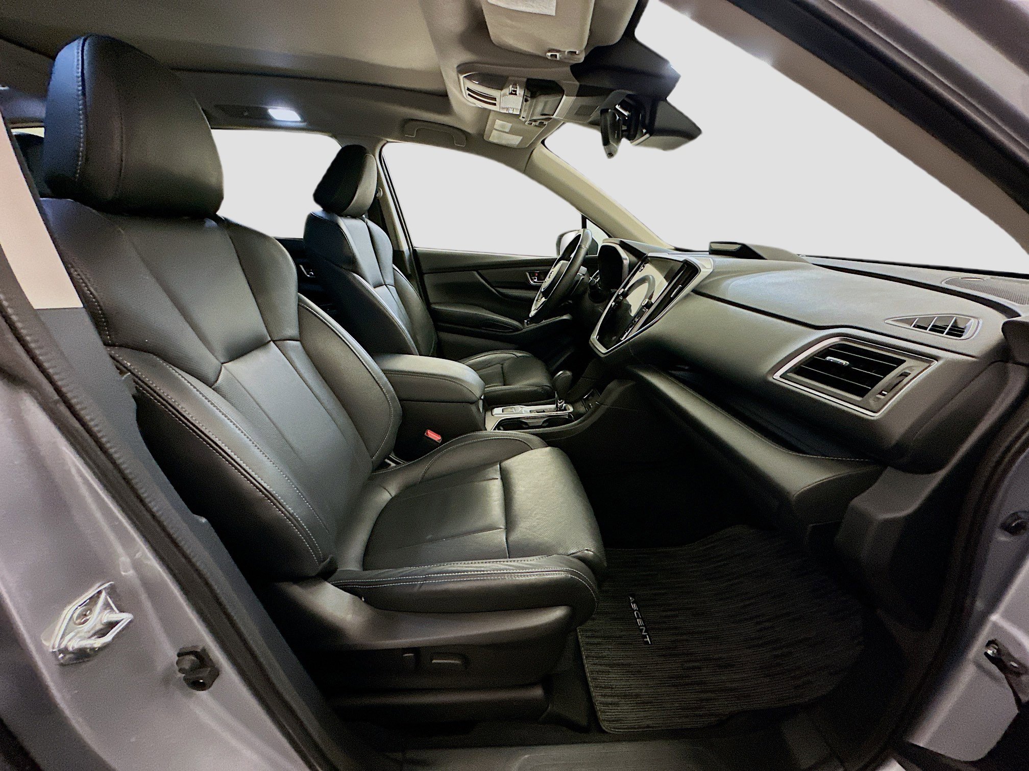 Used 2023 Subaru Ascent Limited w/ Technology Package image 35