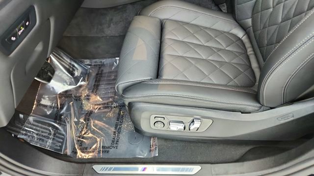 Used 2025 BMW X6 xDrive40i w/ Premium Package image 35