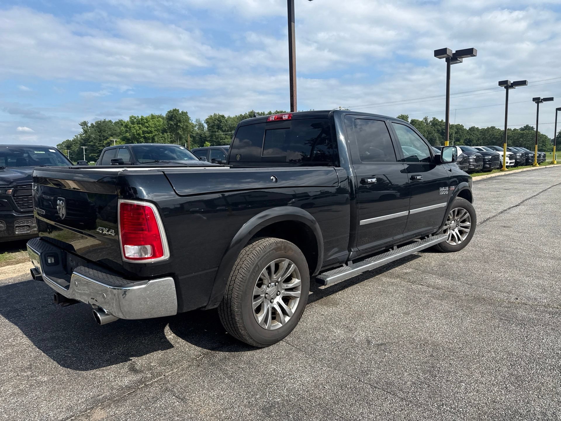 Used 2014 RAM 1500 Limited AWD/4WD image 7