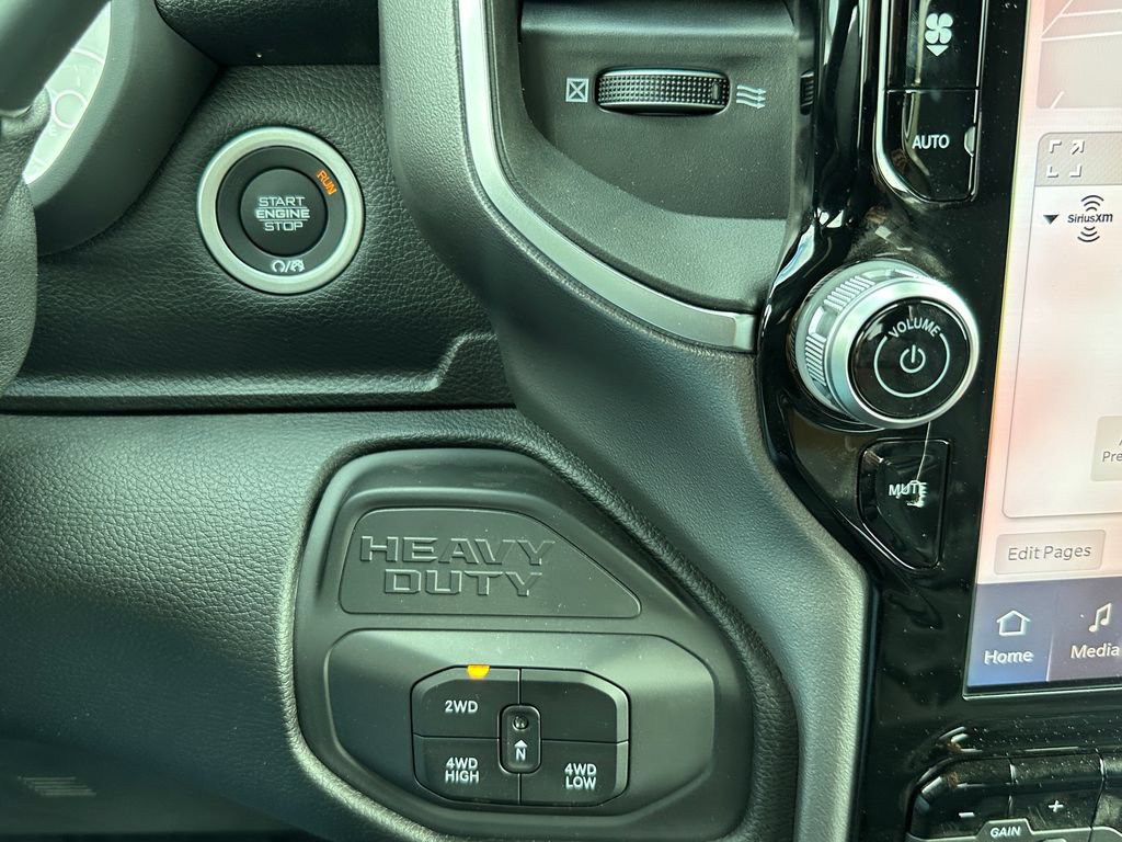 New 2026 RAM 2500 Big Horn AWD/4WD image 26