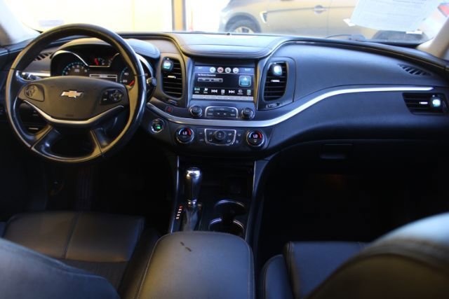 Used 2019 Chevrolet Impala LT FWD image 12