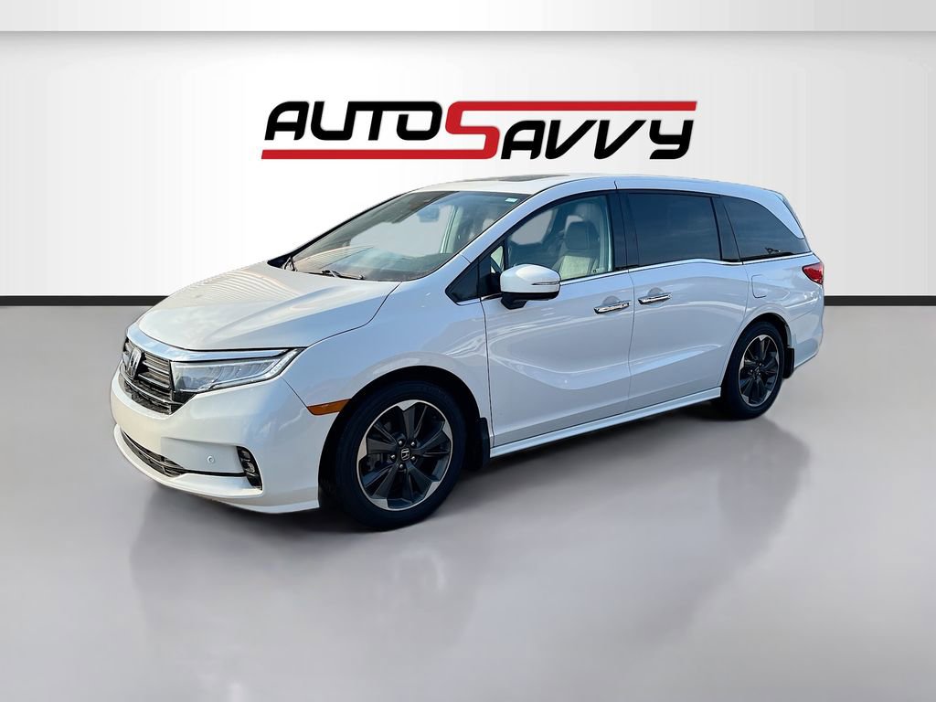 Used 2023 Honda Odyssey Elite image 3