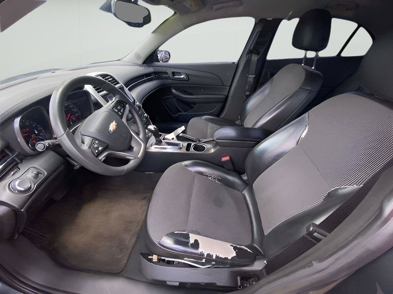 Used 2015 Chevrolet Malibu LT w/ Power Convenience Package FWD image 16