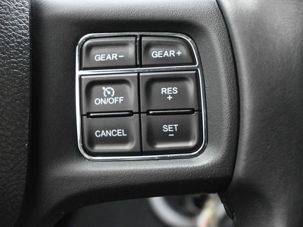 Used 2017 RAM 1500 Big Horn image 6