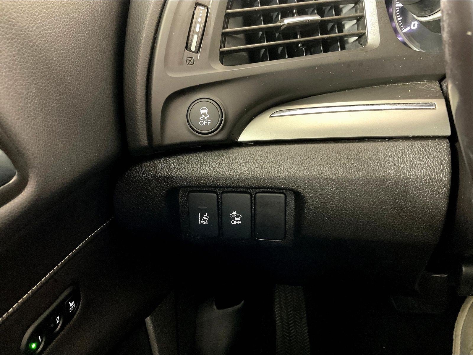 Used 2019 Acura ILX FWD image 15