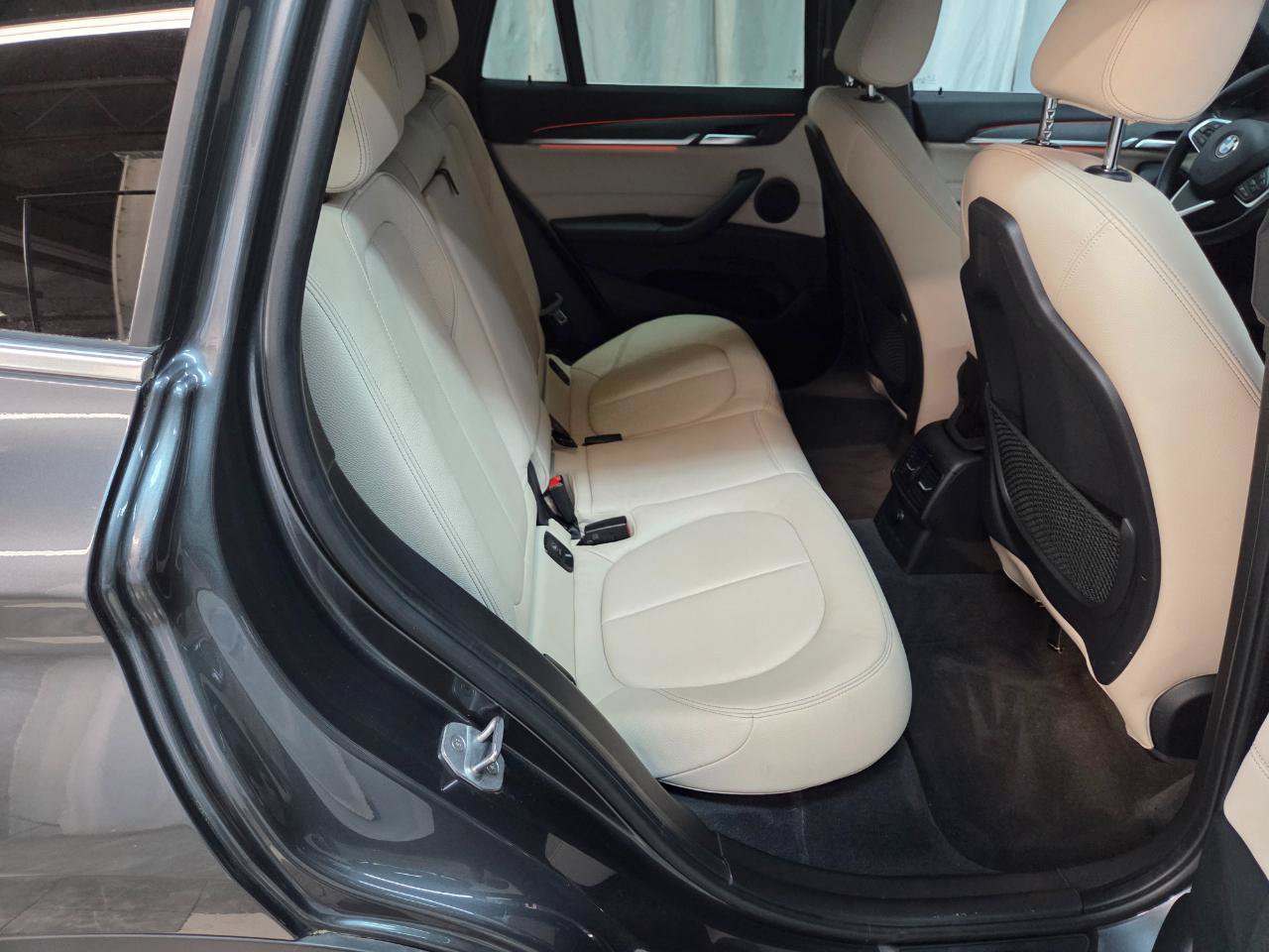 Used 2018 BMW X1 xDrive28i AWD/4WD image 15
