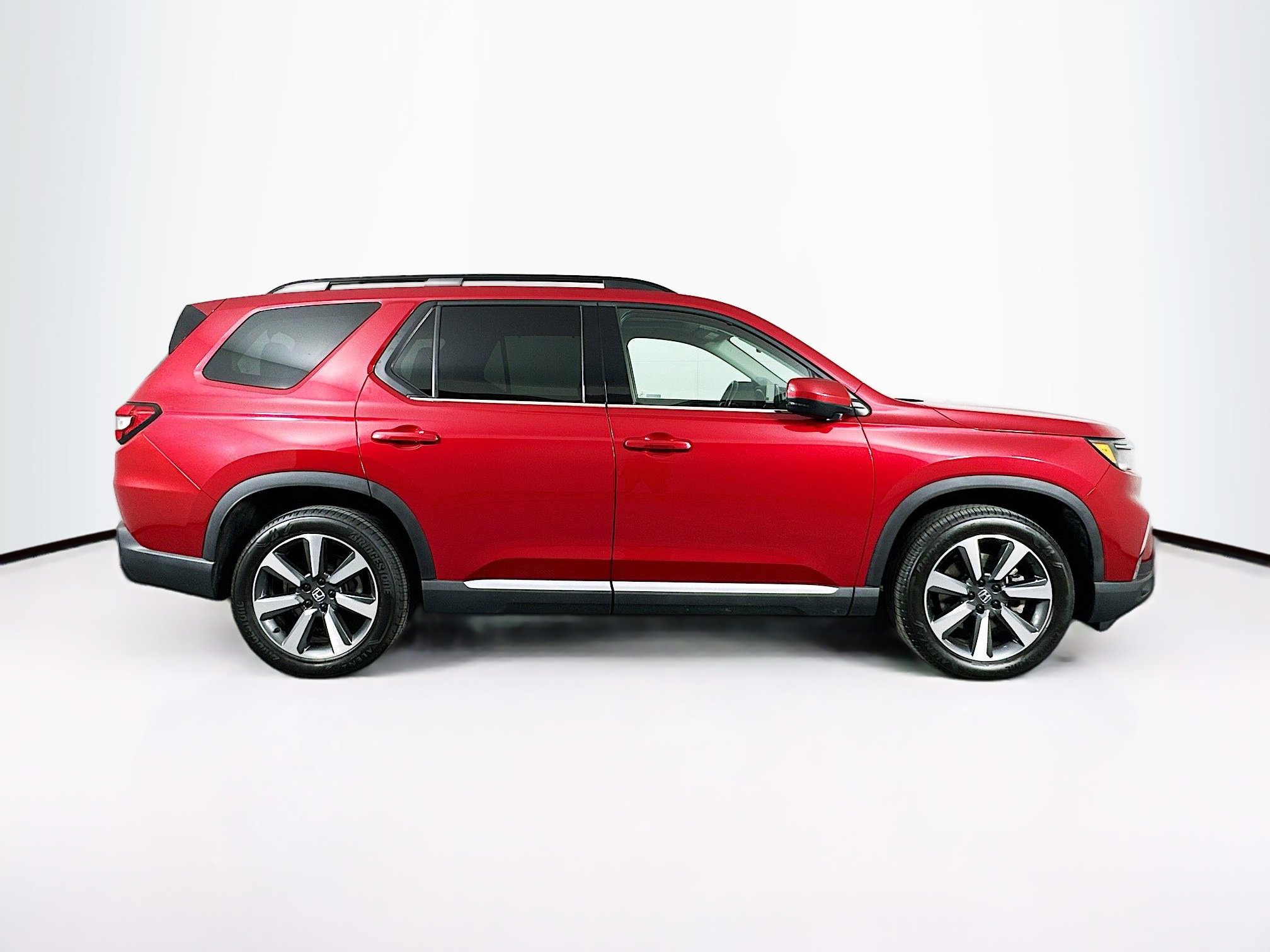 Used 2023 Honda Pilot Elite image 10