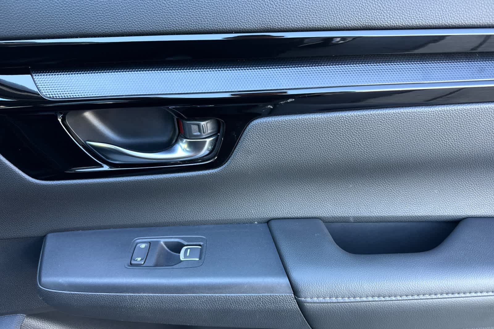 Used 2025 Honda CR-V EX-L image 19