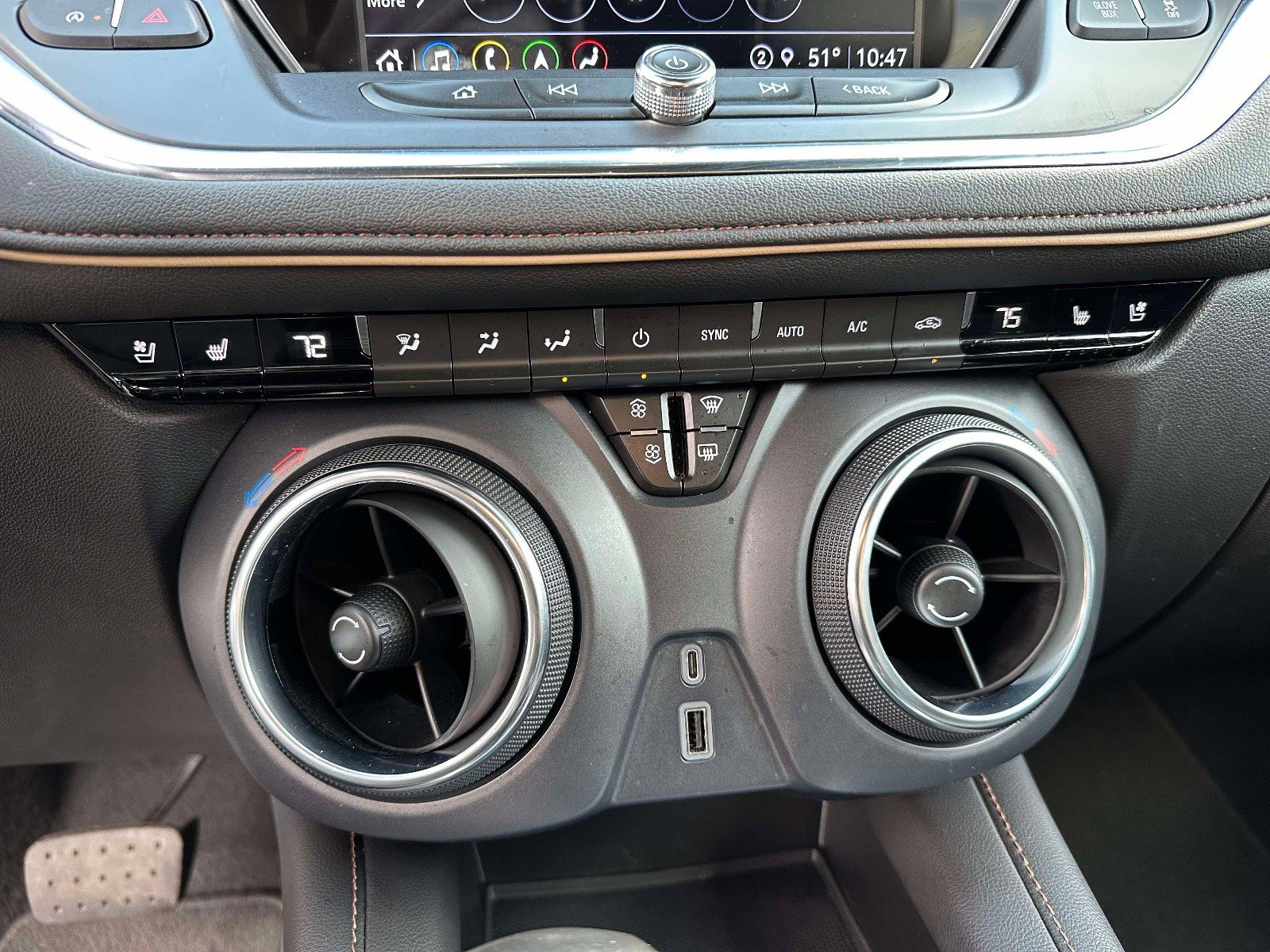 Certified 2022 Chevrolet Blazer Premier w/ Enhanced Convenience Package image 29