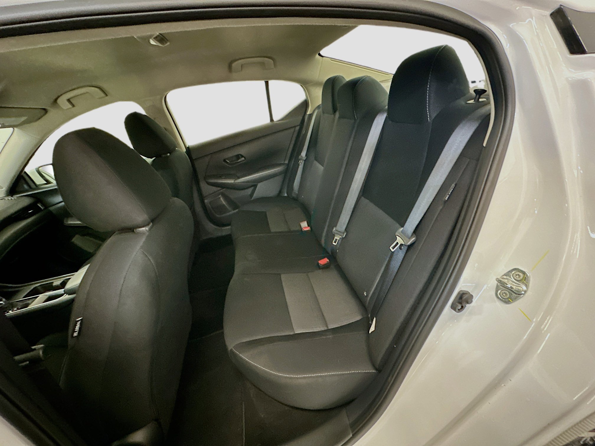 Used 2024 Nissan Sentra SV image 28