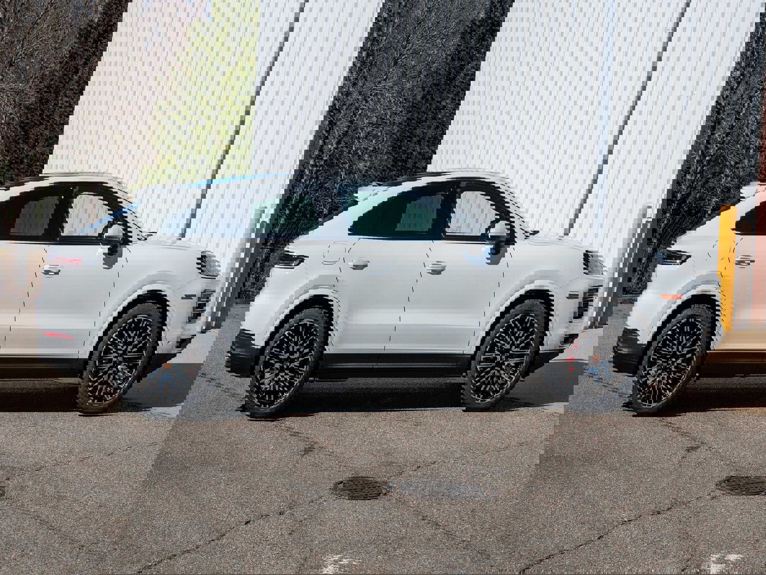 New 2026 Porsche Cayenne S image 8