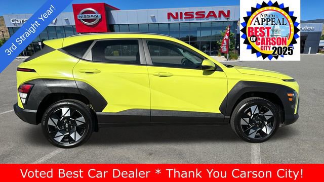 Used 2025 Hyundai Kona SEL image 2