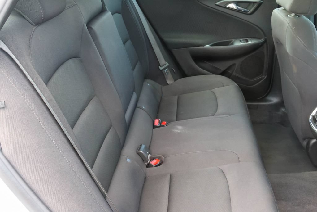 Used 2023 Chevrolet Malibu LT FWD image 15