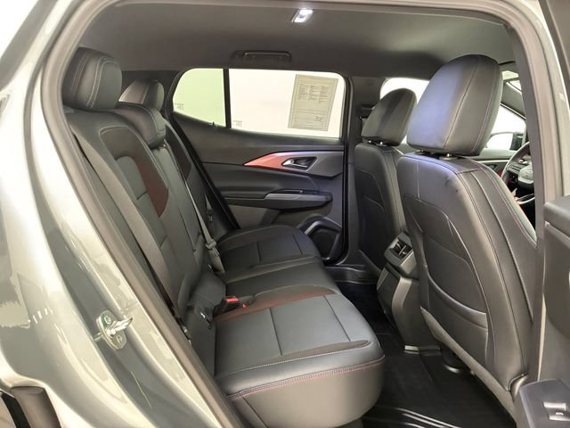 Certified 2026 Chevrolet Equinox EV RS AWD/4WD image 16