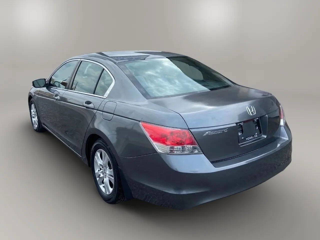 Used 2009 Honda Accord LX-P image 4