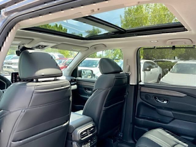 New 2026 Honda Pilot Elite image 10