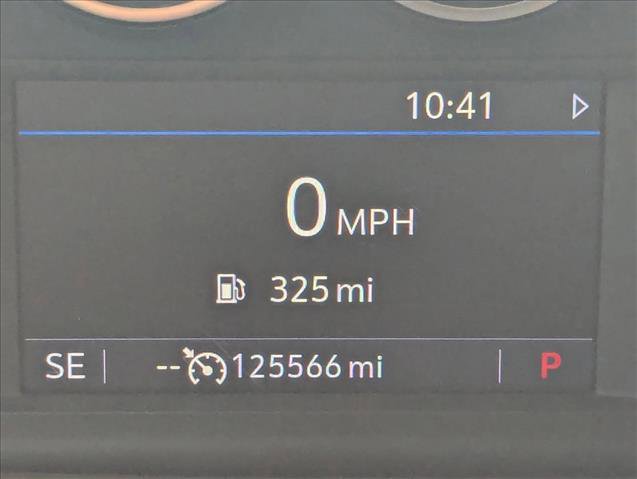 Used 2021 Chevrolet Silverado 1500 LT w/ Texas Edition Plus image 10