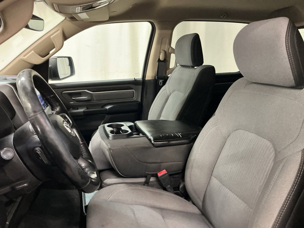 Used 2020 RAM 1500 Big Horn AWD/4WD image 18