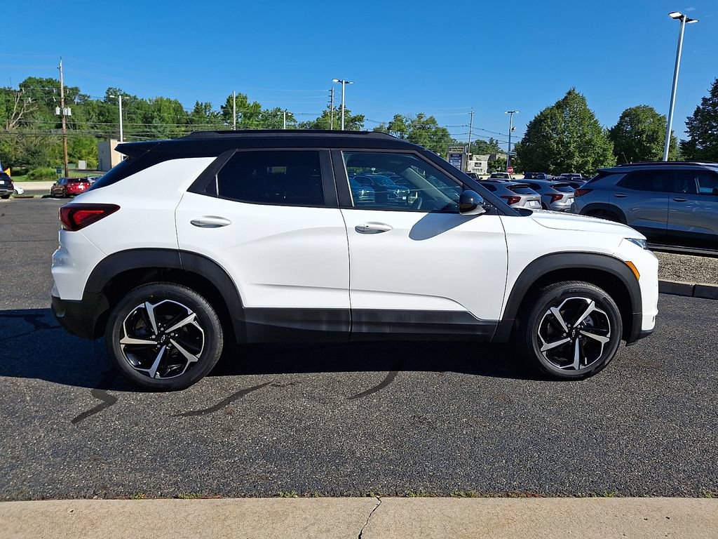 Certified 2023 Chevrolet TrailBlazer RS w/ Convenience Package AWD/4WD image 10