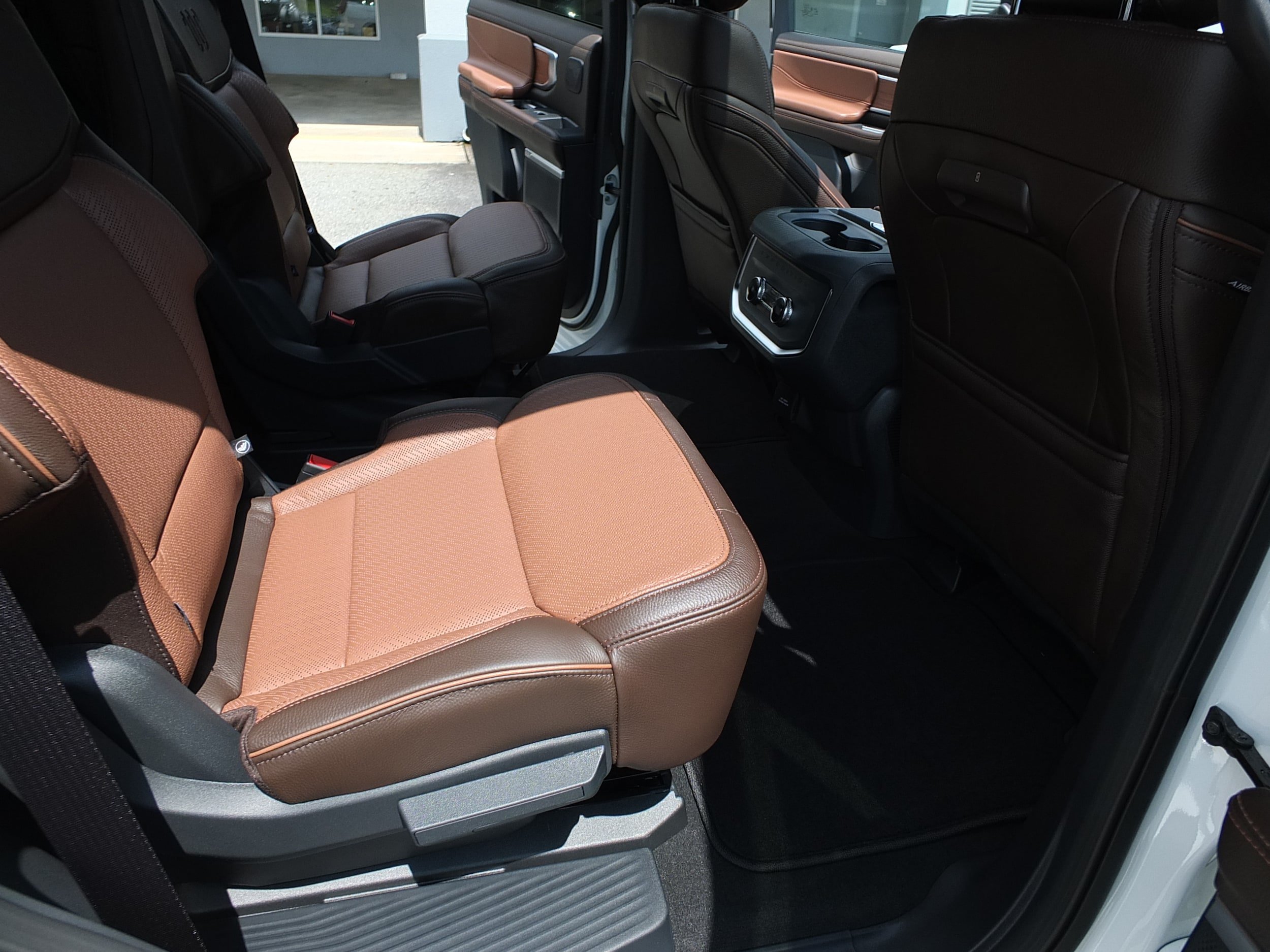 New 2027 Ford Expedition King Ranch AWD/4WD image 14
