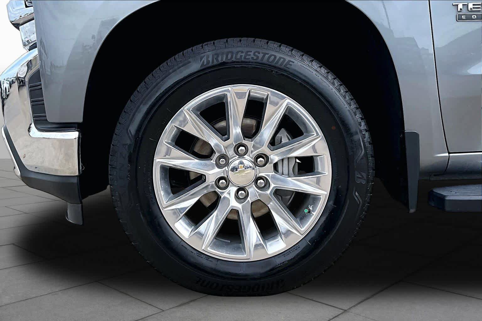 Used 2020 Chevrolet Silverado 1500 LTZ w/ LTZ Texas Edition RWD image 11