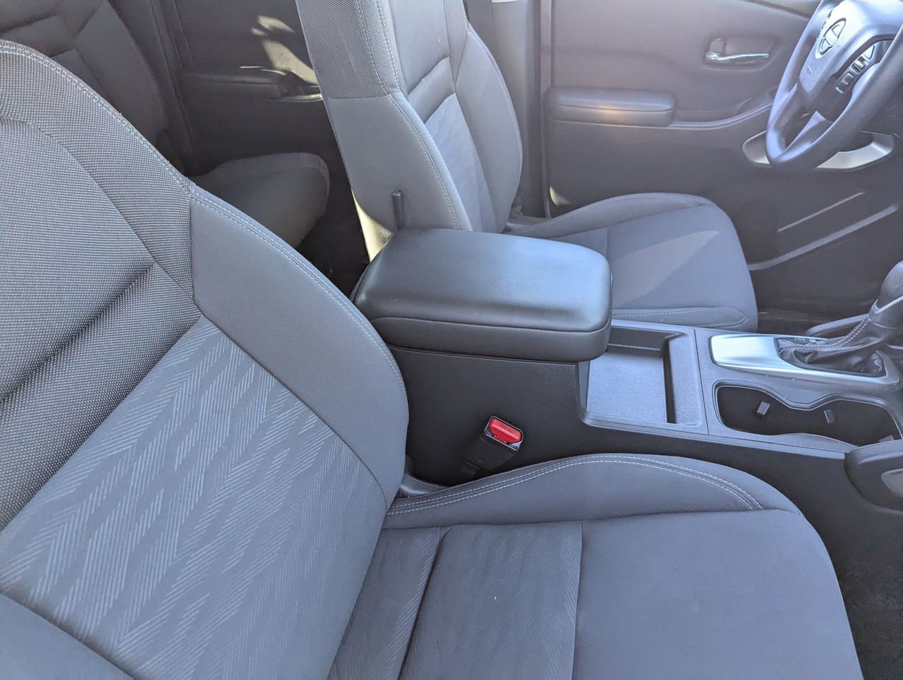 Certified 2024 Nissan Frontier SV image 11