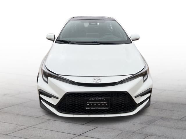 Used 2025 Toyota Corolla XSE image 2