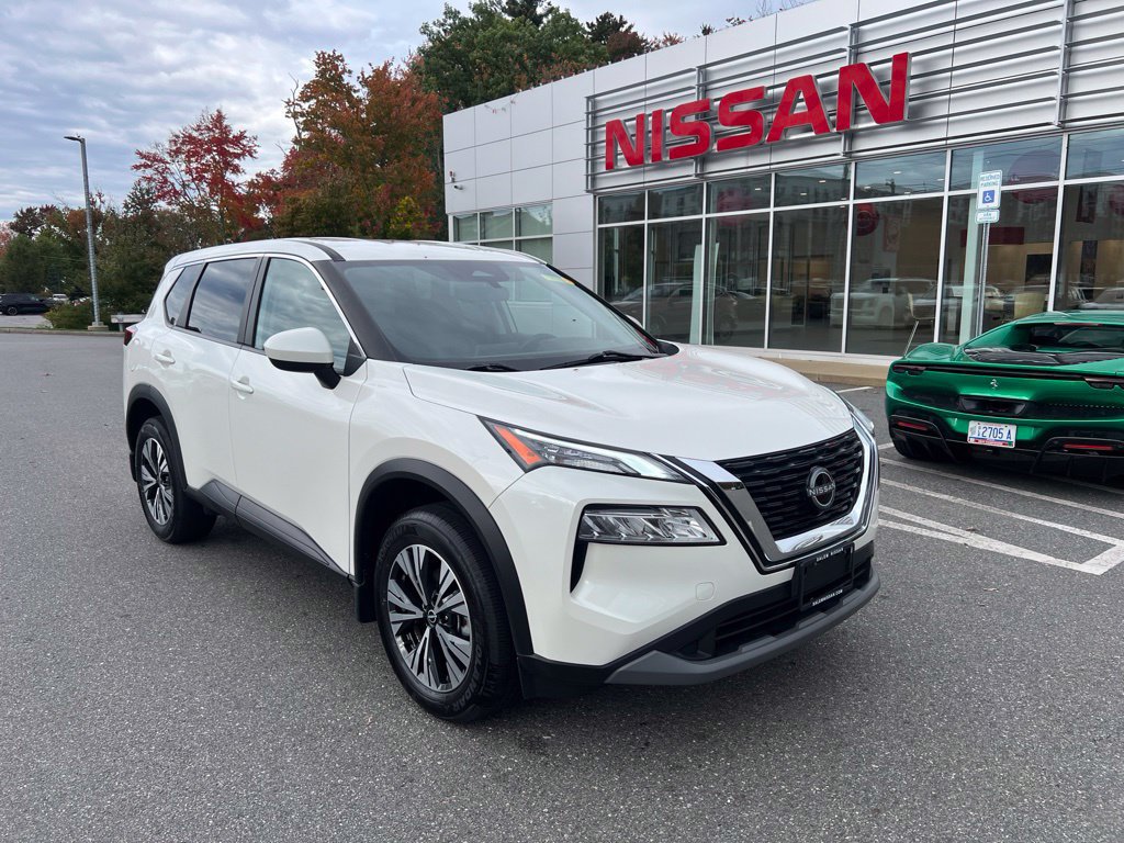 Used 2023 Nissan Rogue SV