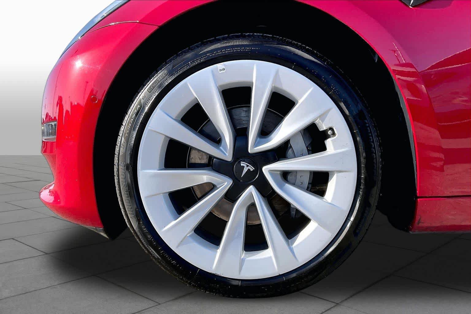 Used 2021 Tesla Model 3 Long Range AWD/4WD image 9