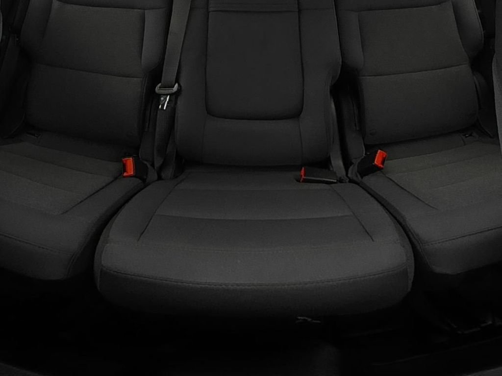 Used 2025 Ford Explorer Active RWD image 22