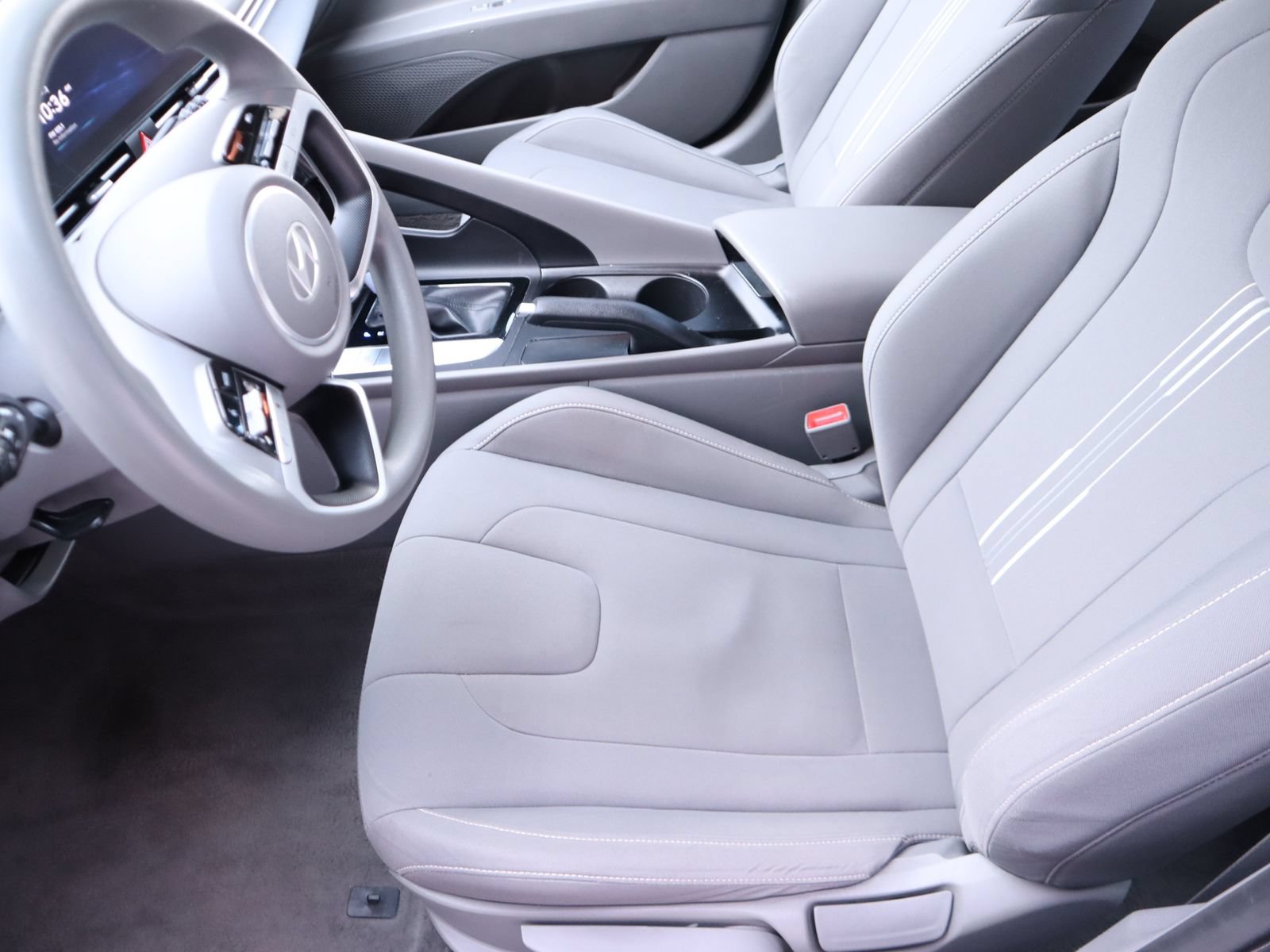 Used 2024 Hyundai Elantra SEL FWD image 23