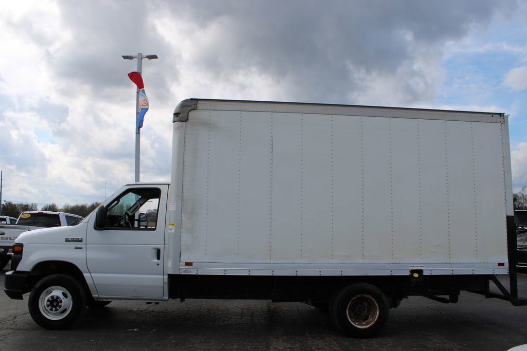 Used 2015 Ford E-350 and Econoline 350 Super Duty image 6