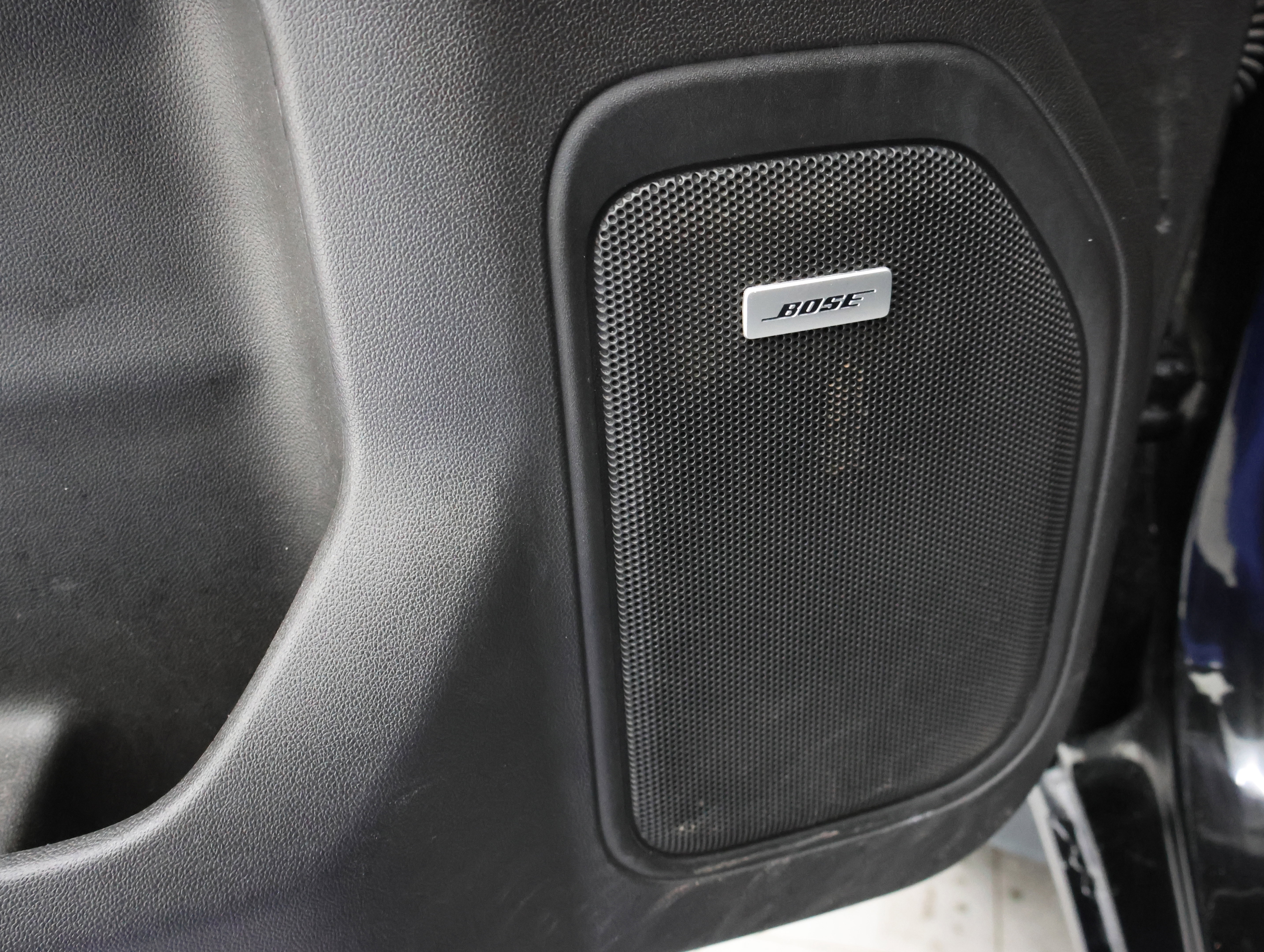 Used 2021 Chevrolet Silverado 1500 LT Trail Boss w/ Convenience Package II image 39