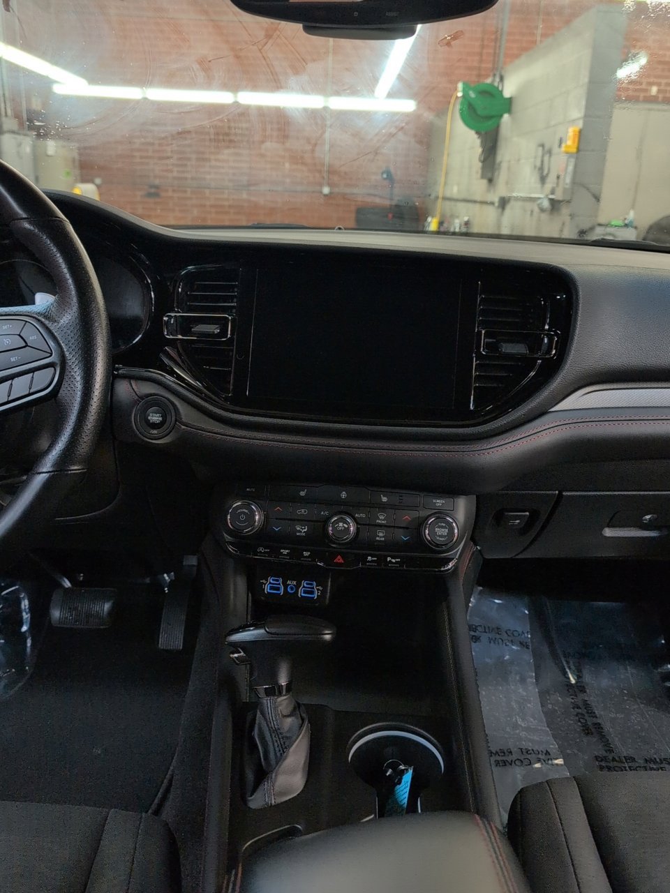 Used 2025 Dodge Durango GT AWD/4WD image 24