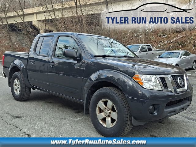 Used 2012 Nissan Frontier SV image 1