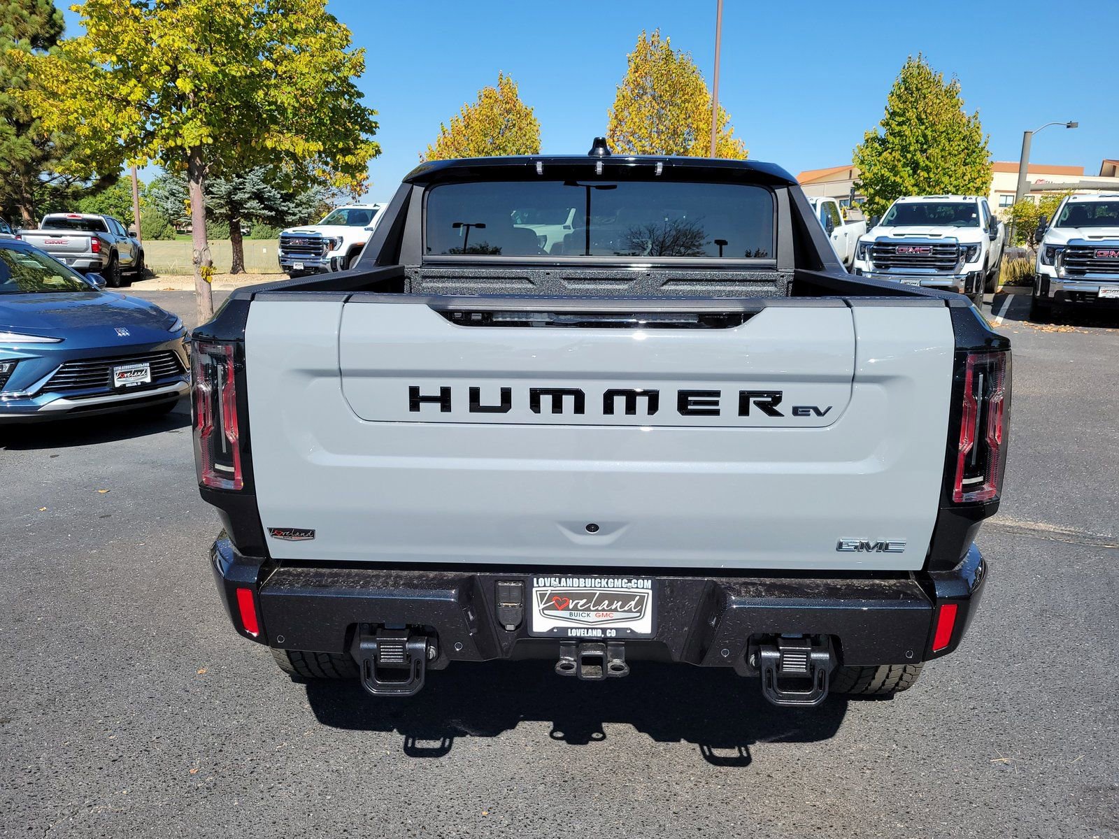 New 2026 GMC Hummer EV 4x4 Crew Cab w/ LPO, Dark Essentials Package image 10