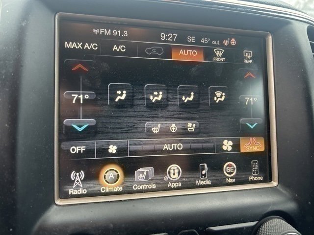 Used 2017 Jeep Grand Cherokee Limited w/ Luxury Group II image 9