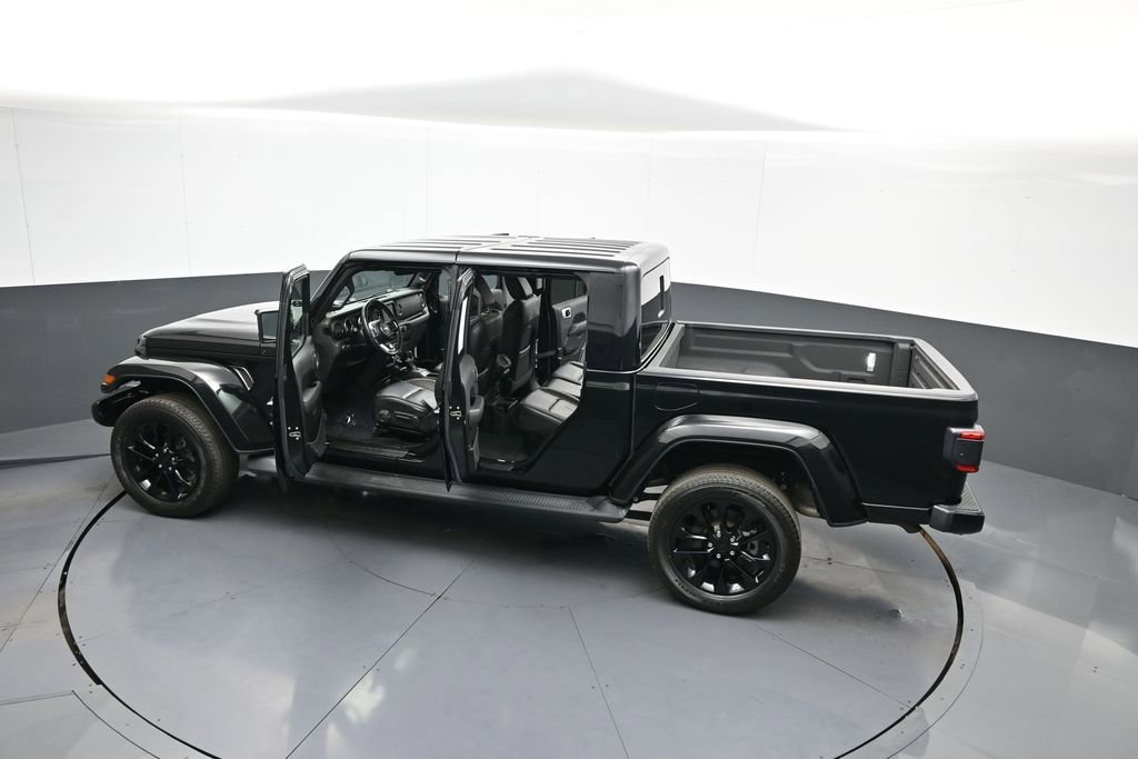 Used 2022 Jeep Gladiator Overland image 45