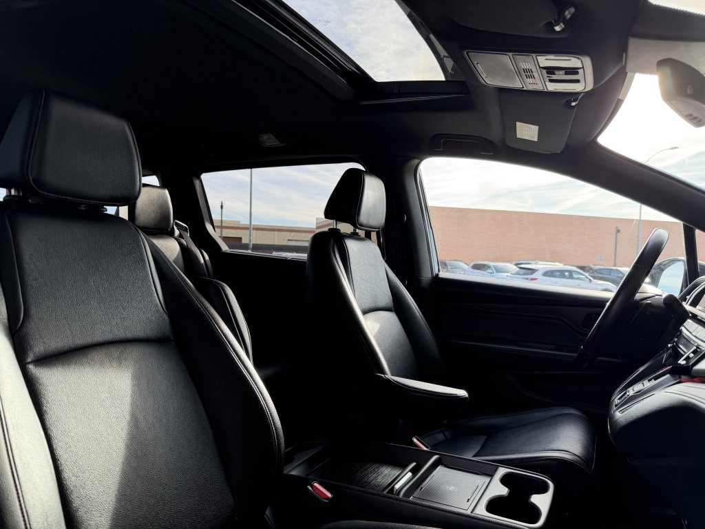 Used 2025 Honda Odyssey Sport-L image 39