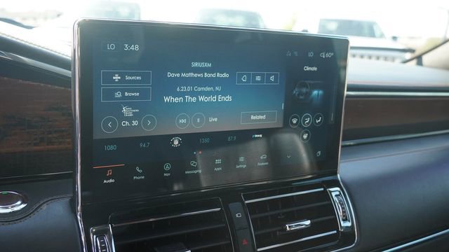 Used 2023 Lincoln Navigator L Black Label image 24