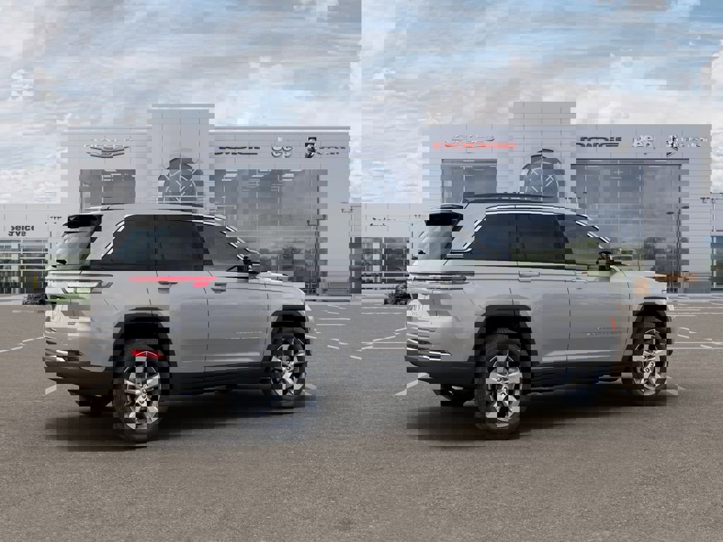 New 2026 Jeep Grand Cherokee Limited image 4