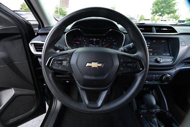 Used 2022 Chevrolet TrailBlazer LT AWD/4WD image 11