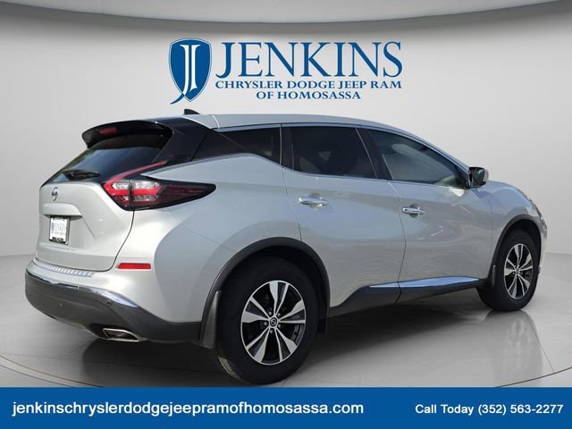 Used 2022 Nissan Murano S FWD image 3