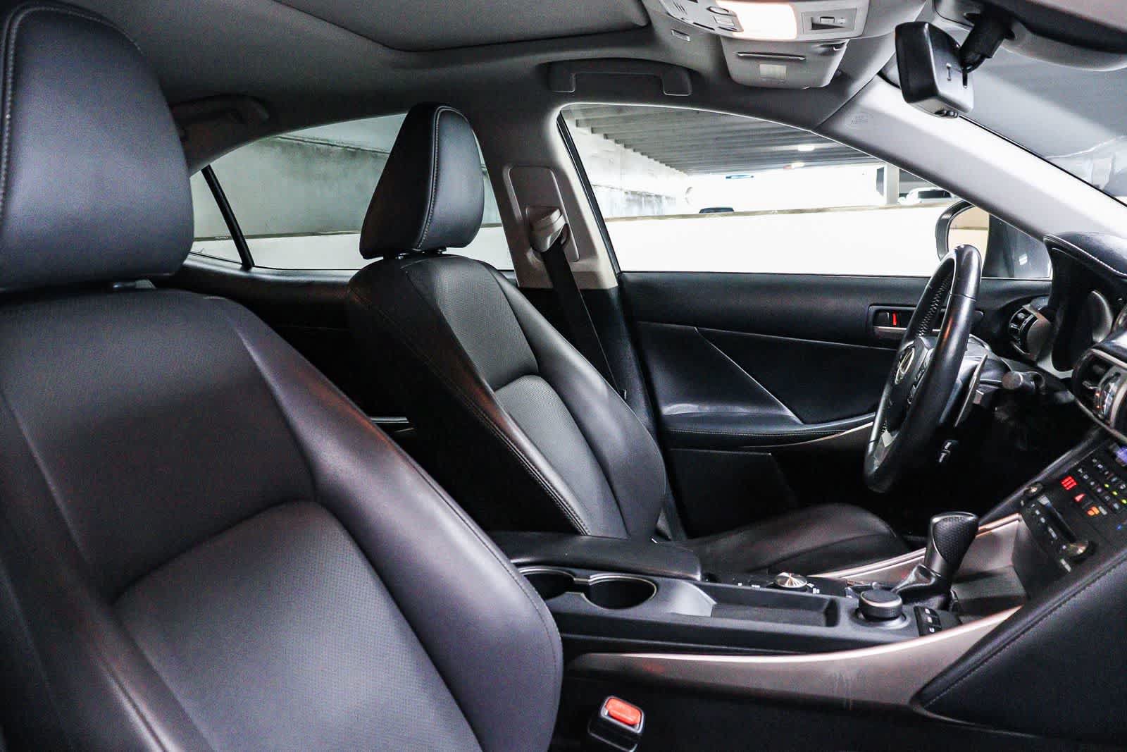Used 2019 Lexus IS 300 w/ Accessory Package 2 RWD image 14