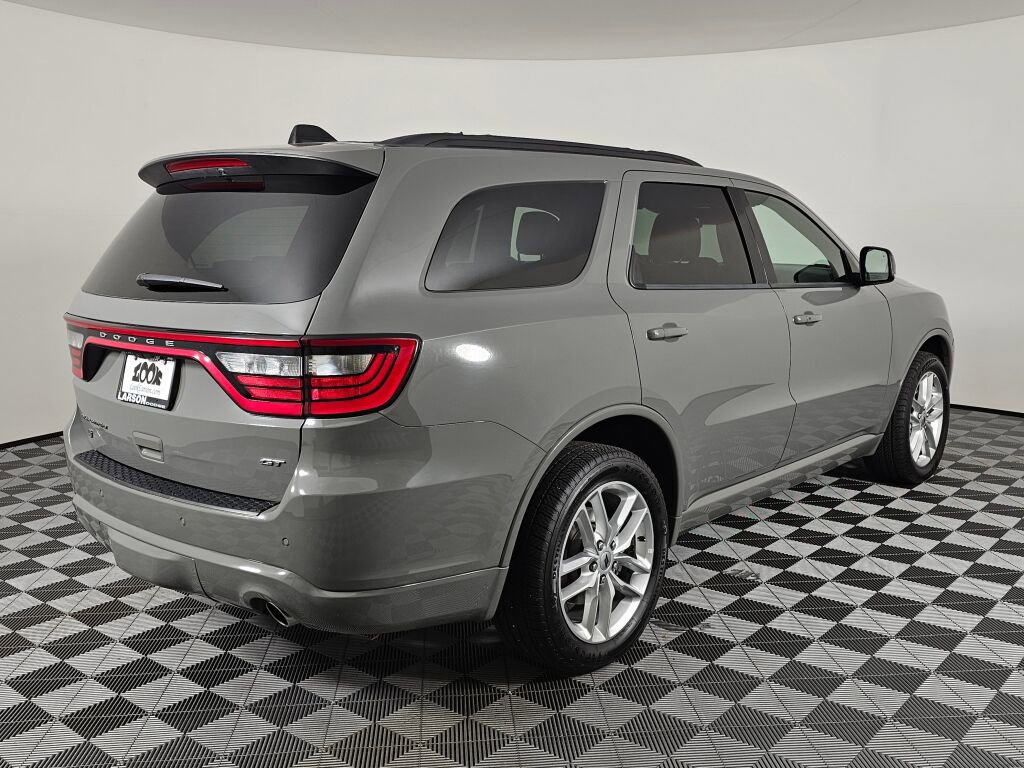 Used 2024 Dodge Durango GT image 3