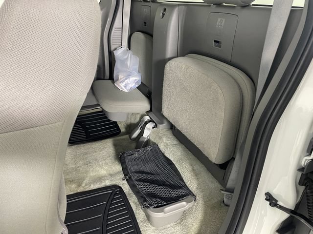 Used 2015 Nissan Frontier S RWD image 16
