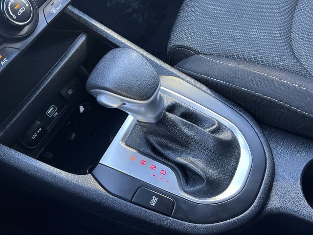 Used 2024 Kia Forte LXS image 15