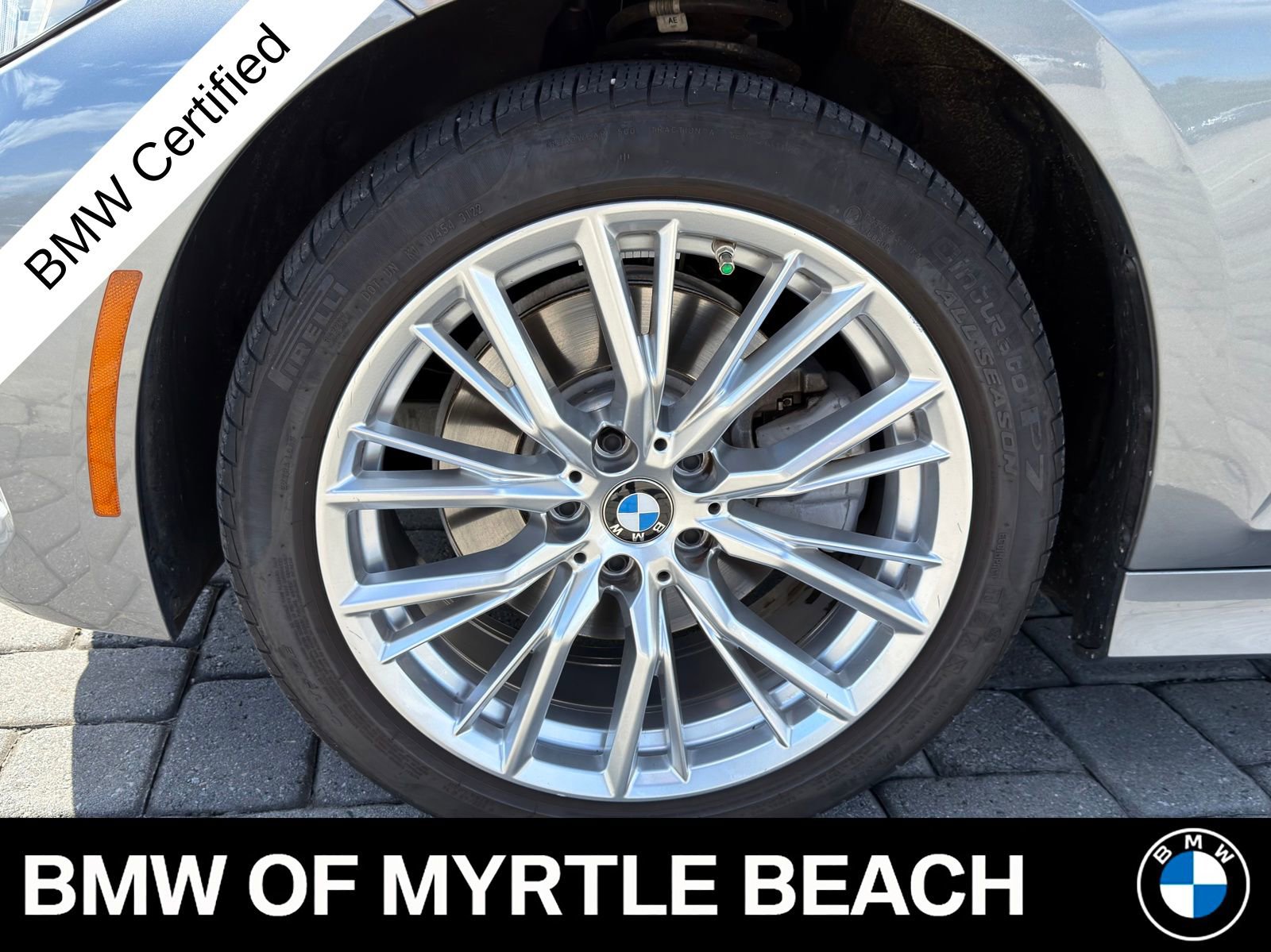 Certified 2023 BMW 330i Sedan w/ Premium Package image 13