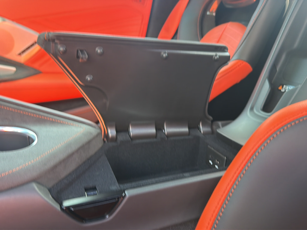 Used 2026 Chevrolet Corvette Z06 RWD image 47